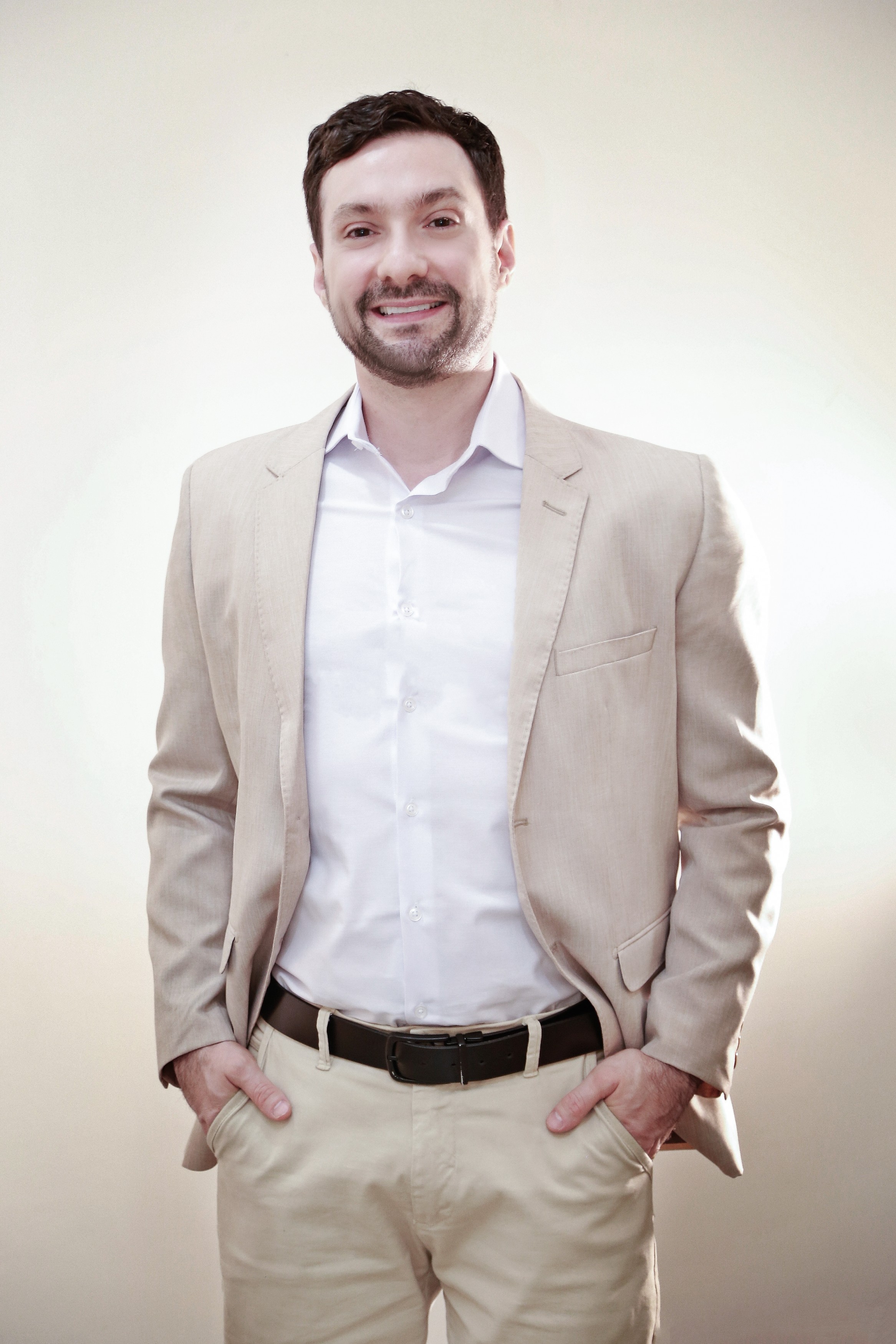 Dr Gustavo Andriolo, médico especialista em dor (CRM/GO 12881, RQE 13098), em Goiânia